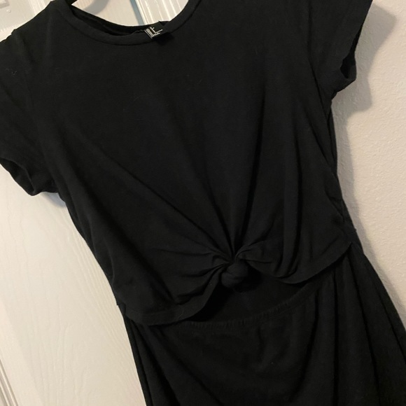 Knotted Front Cut-out Mini Dress - Picture 2 of 2